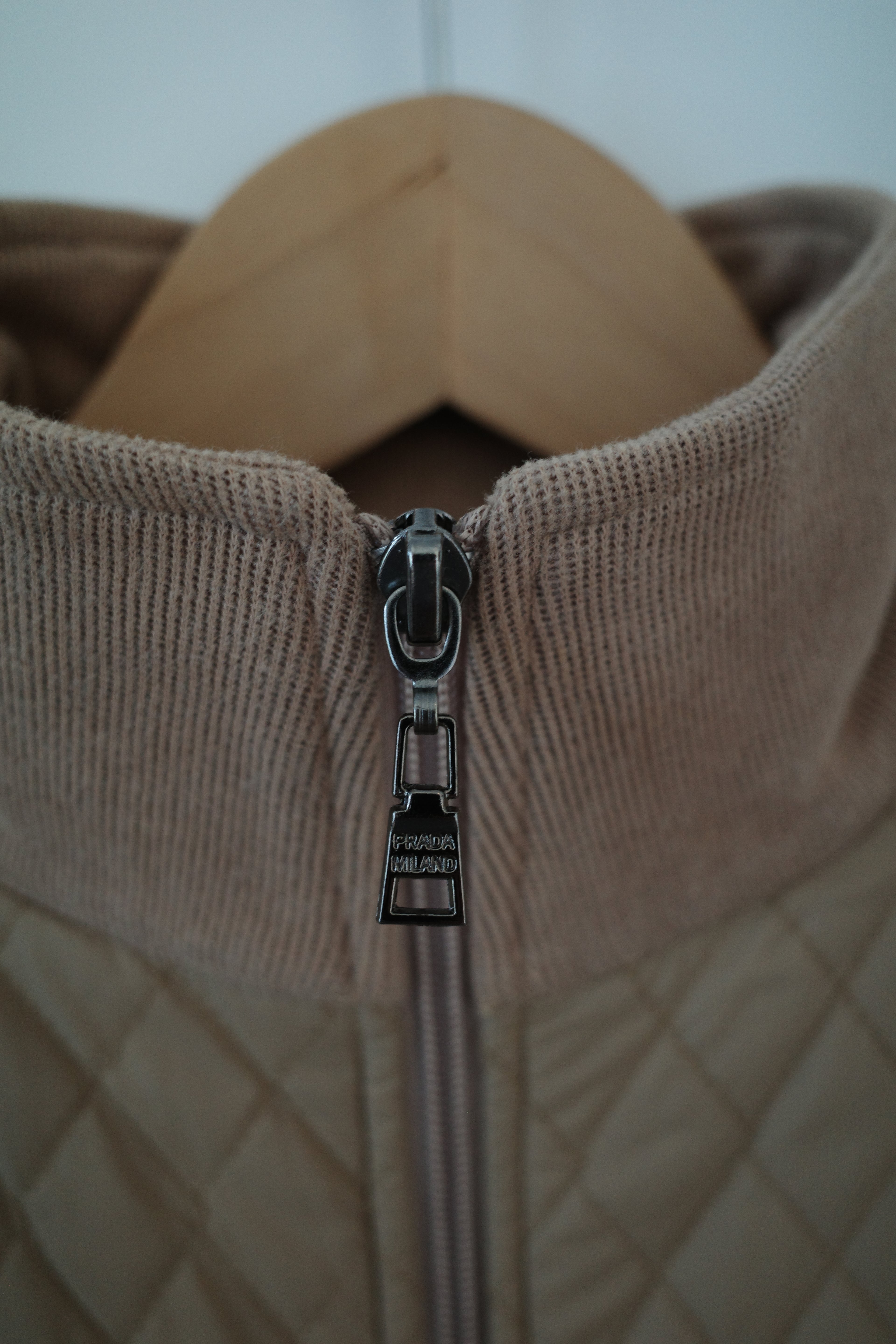 2000S Beige Quilting Jacket