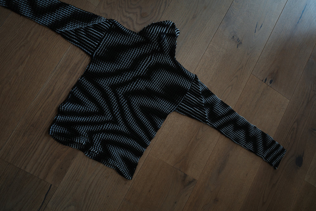 All-over Print Pleated Top