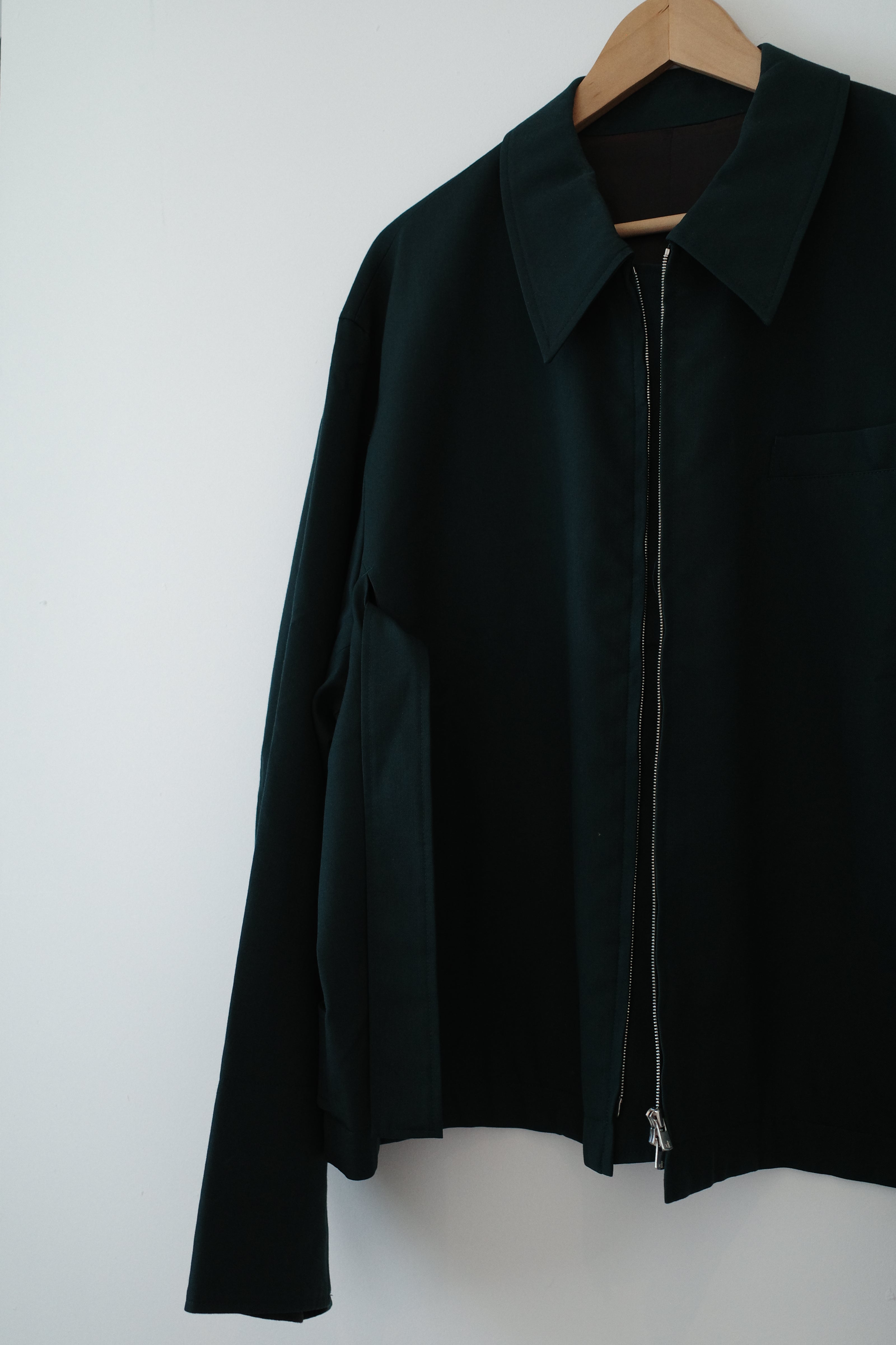 Deep Neck Zip Jacket