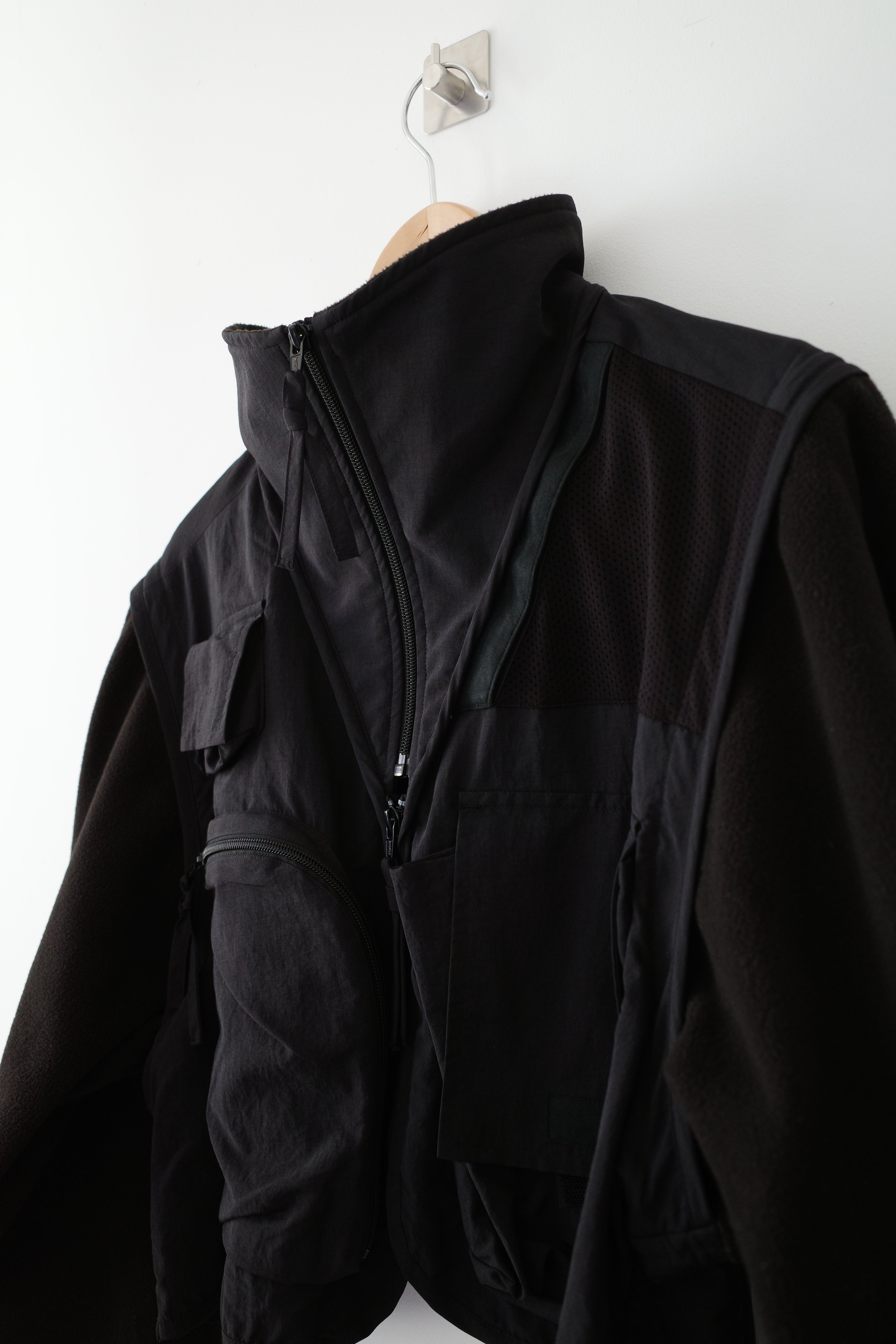 Over Sleeve Fixed Fleece Jacket