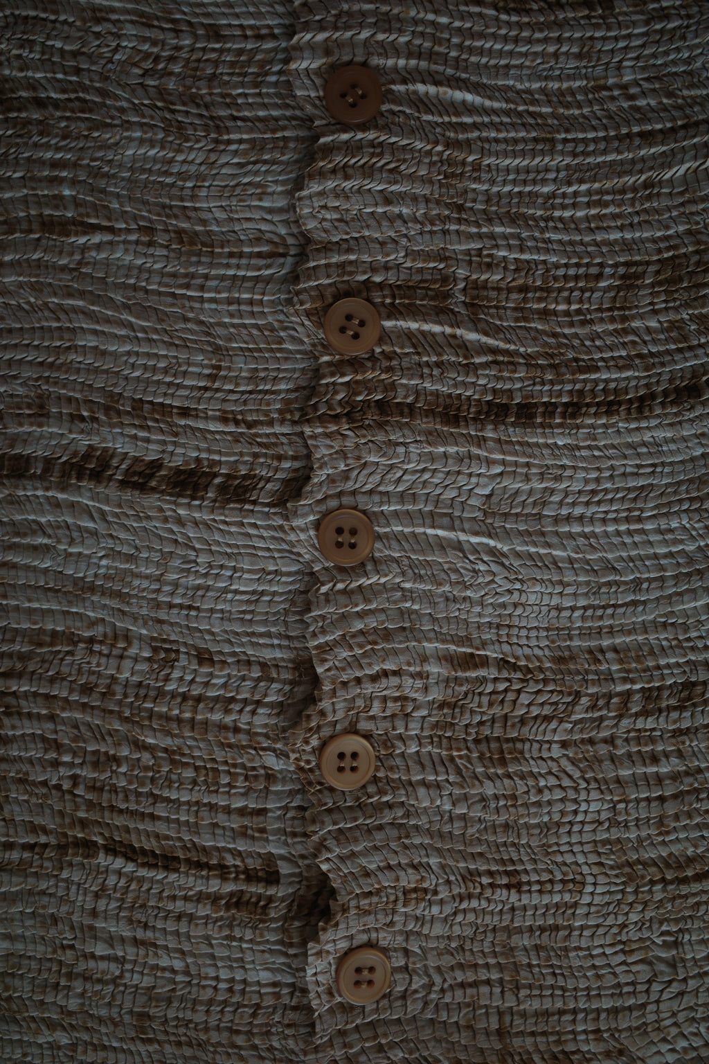Python-print Pleated Shirt, Beige